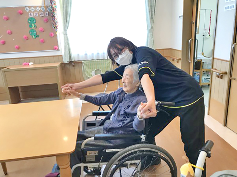 一緒に身体を動かしましょう♪