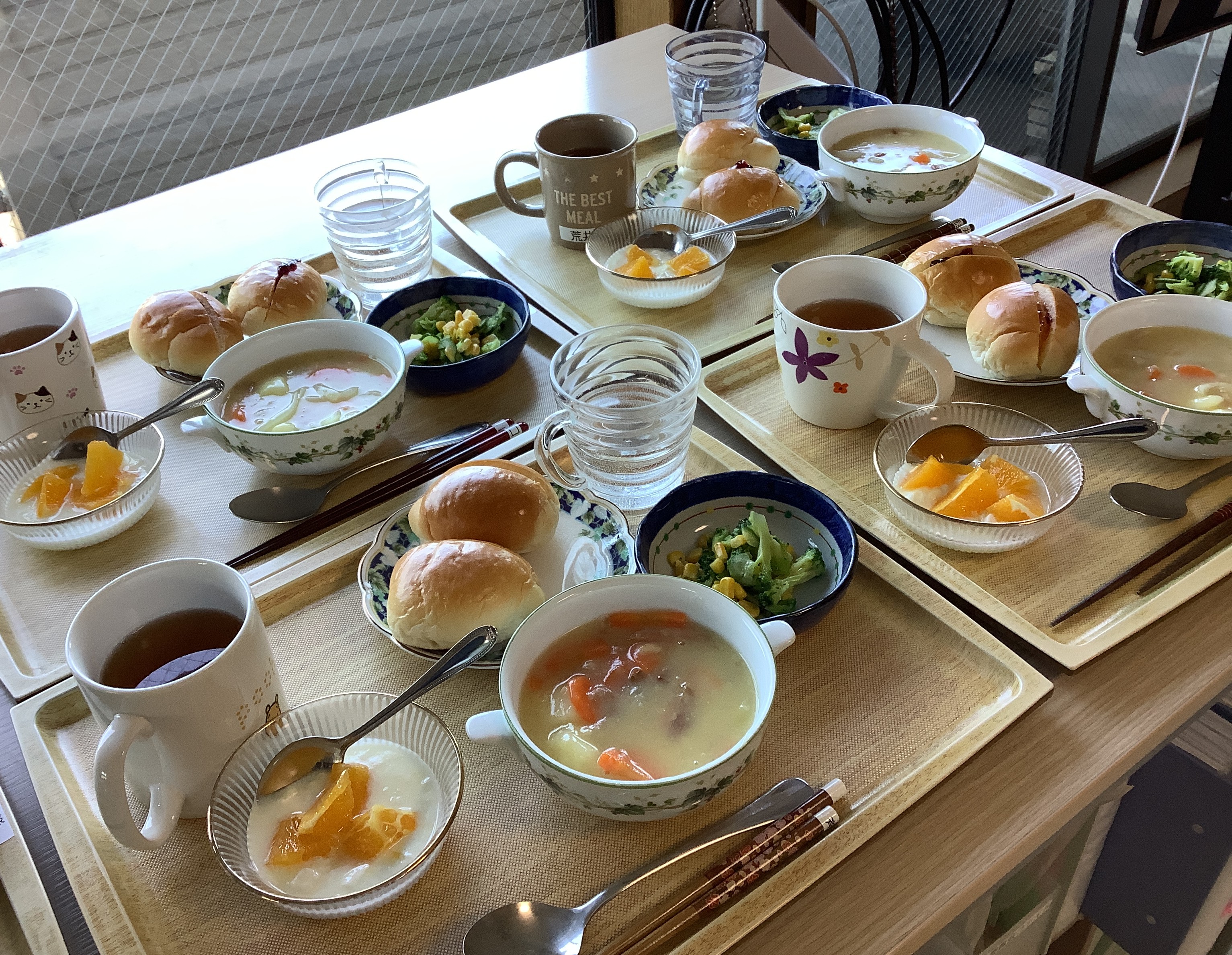 お食事