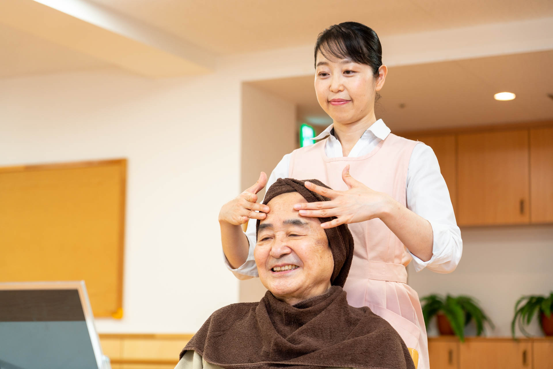 ALSOK介護オリジナル『シニアセラピー』